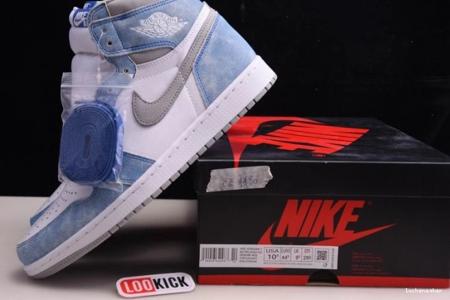 Reps LUCY Hyper 555088-402 OG High Royal Jordan 1 Retro 0727